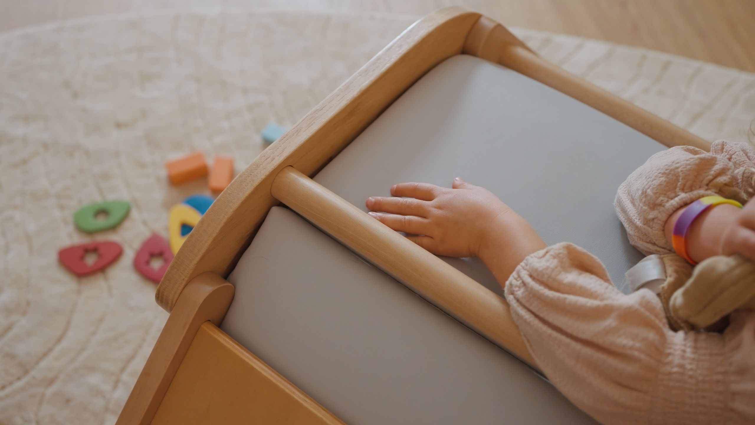 Materials / details (replace)